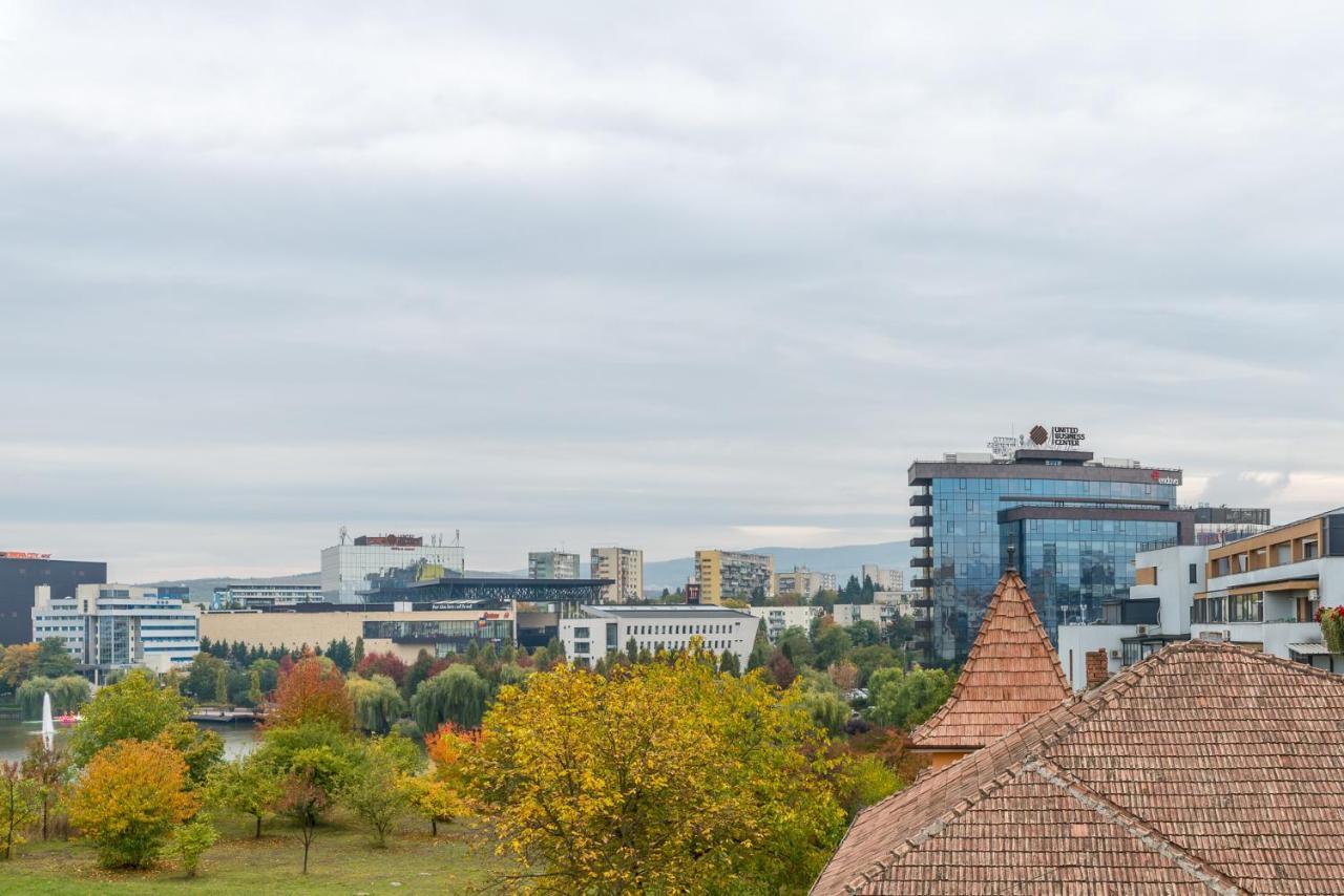 Sarmihouse Aparthotel Cluj-Napoca Luaran gambar