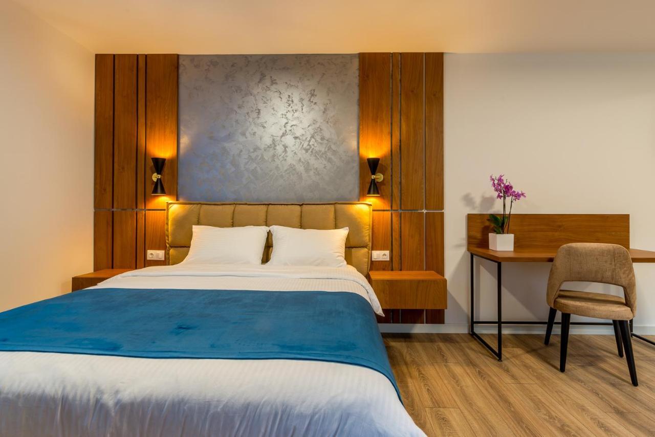 Sarmihouse Aparthotel Cluj-Napoca Luaran gambar