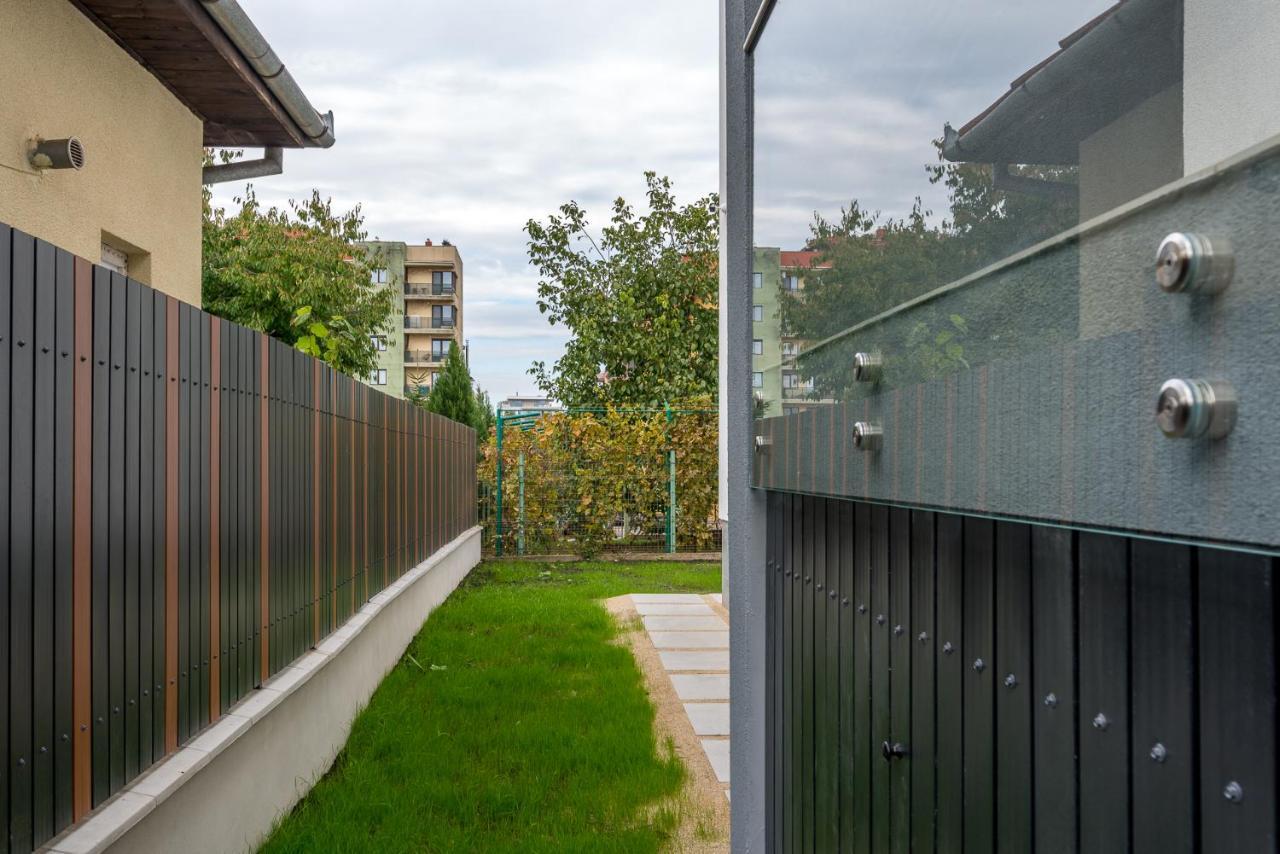 Sarmihouse Aparthotel Cluj-Napoca Luaran gambar